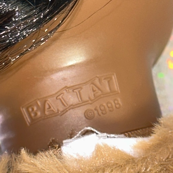 Our Generation 18" Doll by Battat Black Hair Brown Eyes Christmas Outfit Shoes - Picture 8 of 15